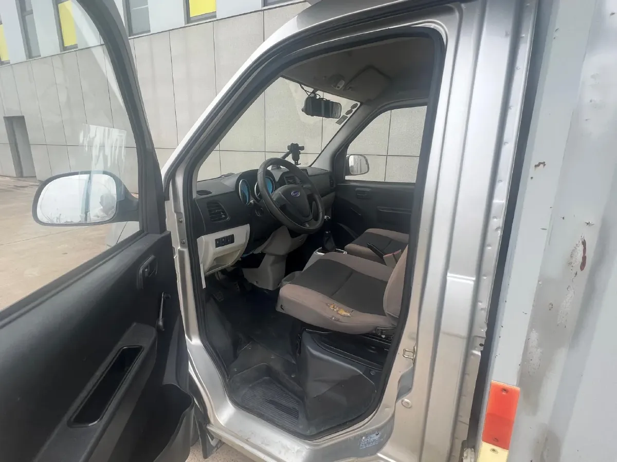 2019 Karry YouJin 1.5L 116HP L4 5MT,autocango,china used car exporter,china ev exporter,chinese used car exporter,chinese used ev exporter