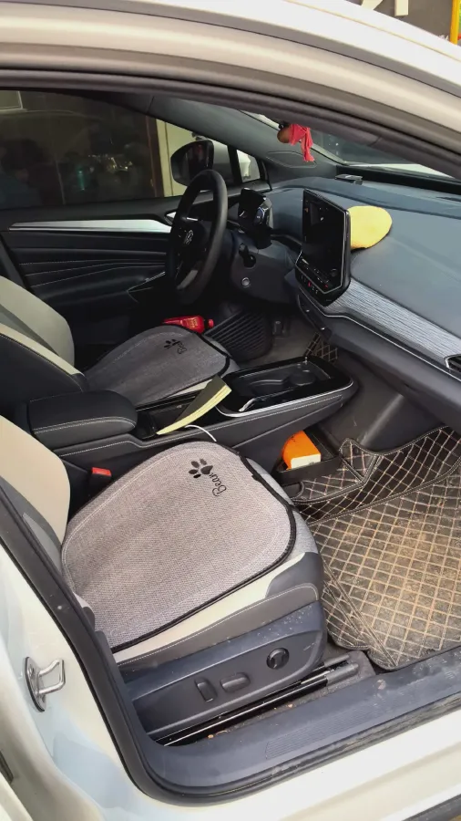 2024 Volkswagen ID.4 Crozz BEV 55.7KWH,autocango,china used car exporter,china ev exporter,chinese used car exporter,chinese used ev exporter