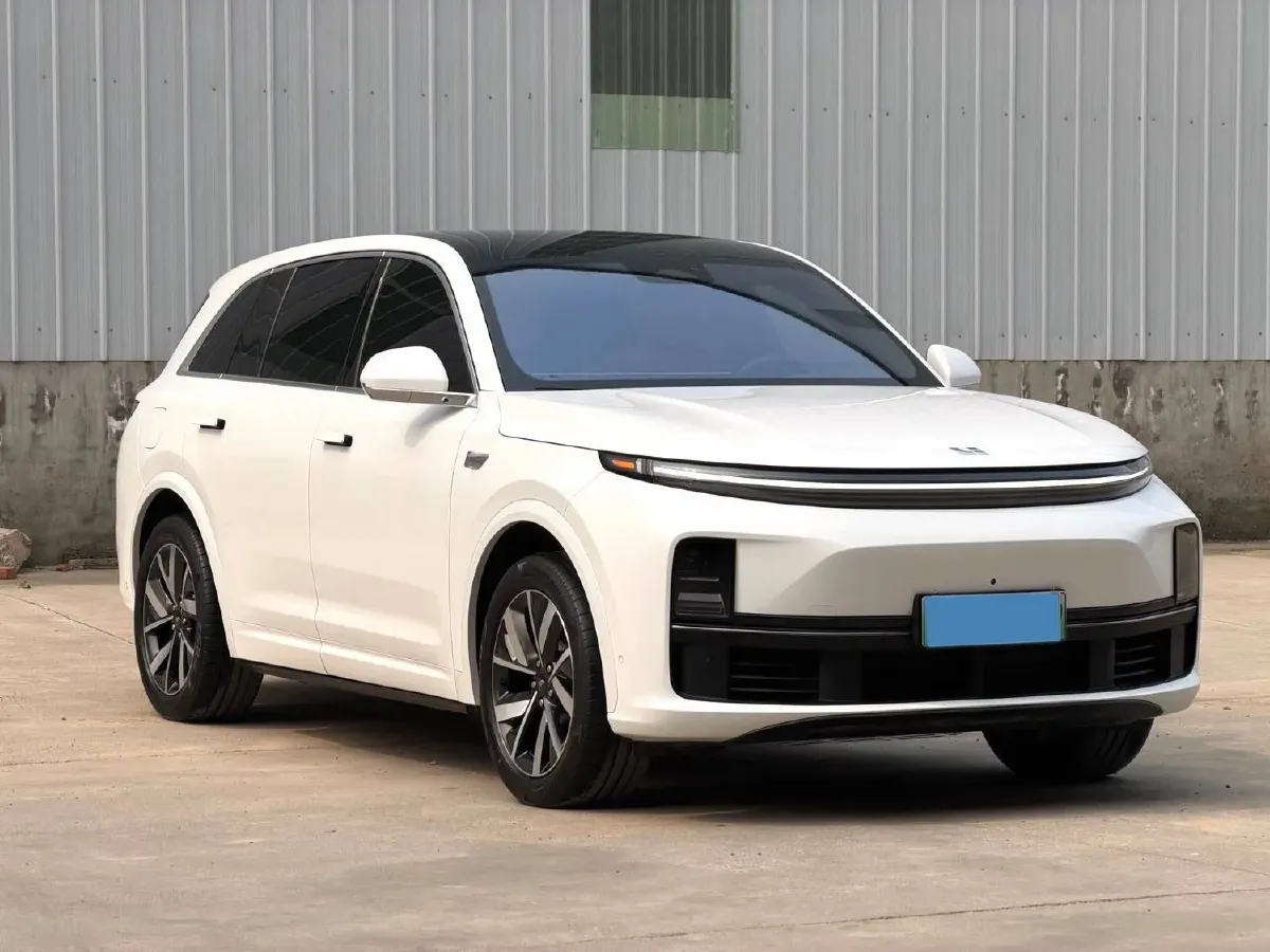 2023 Li L7 Range Extended 154HP REEV 40.9KWH,autocango,china used car exporter,china ev exporter,chinese used car exporter,chinese used ev exporter