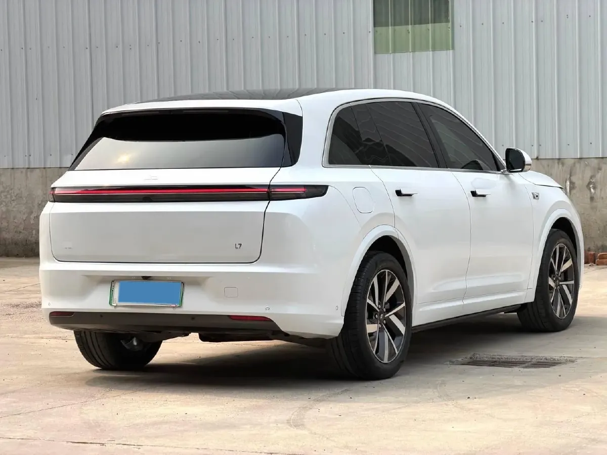 2023 Li L7 Range Extended 154HP REEV 40.9KWH,autocango,china used car exporter,china ev exporter,chinese used car exporter,chinese used ev exporter