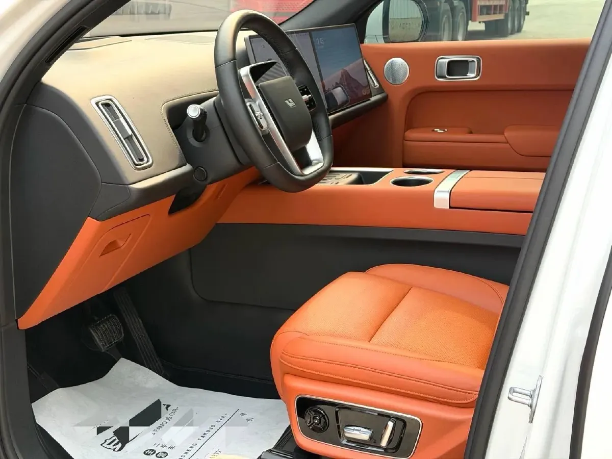 2023 Li L7 Range Extended 154HP REEV 40.9KWH,autocango,china used car exporter,china ev exporter,chinese used car exporter,chinese used ev exporter