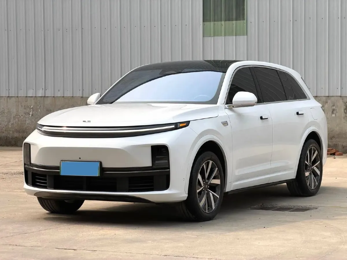 2023 Li L7 Range Extended 154HP REEV 40.9KWH,autocango,china used car exporter,china ev exporter,chinese used car exporter,chinese used ev exporter