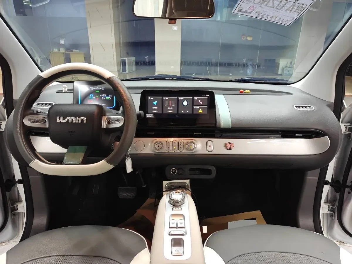 2025 LingBox BOX BEV 19.2KWH,autocango,china used car exporter,china ev exporter,chinese used car exporter,chinese used ev exporter