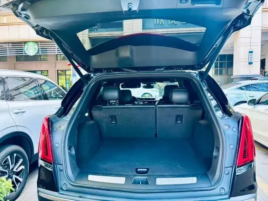 2021 Cadillac XT5 2.0T 237HP L4 9AT,autocango,china used car exporter,china ev exporter,chinese used car exporter,chinese used ev exporter