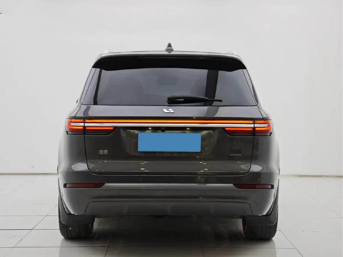 2021 Li ONE Range Extended 131HP REEV 40.5KWH,autocango,china used car exporter,china ev exporter,chinese used car exporter,chinese used ev exporter