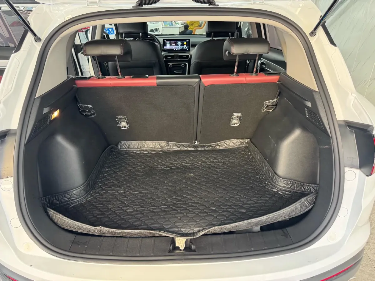 2021 Geely Coolray 1.4T 141HP L4 6DCT,autocango,china used car exporter,china ev exporter,chinese used car exporter,chinese used ev exporter