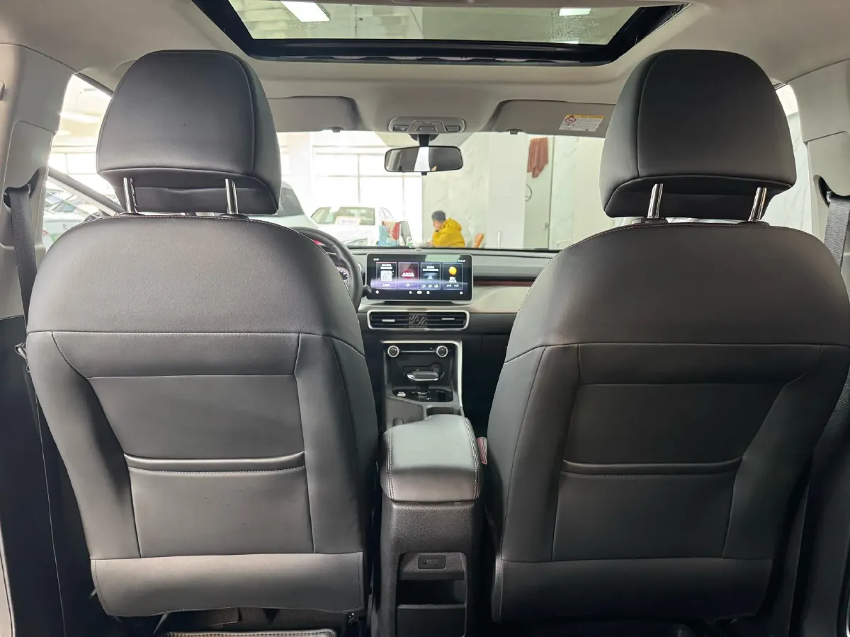 2021 Geely Coolray 1.4T 141HP L4 6DCT,autocango,china used car exporter,china ev exporter,chinese used car exporter,chinese used ev exporter