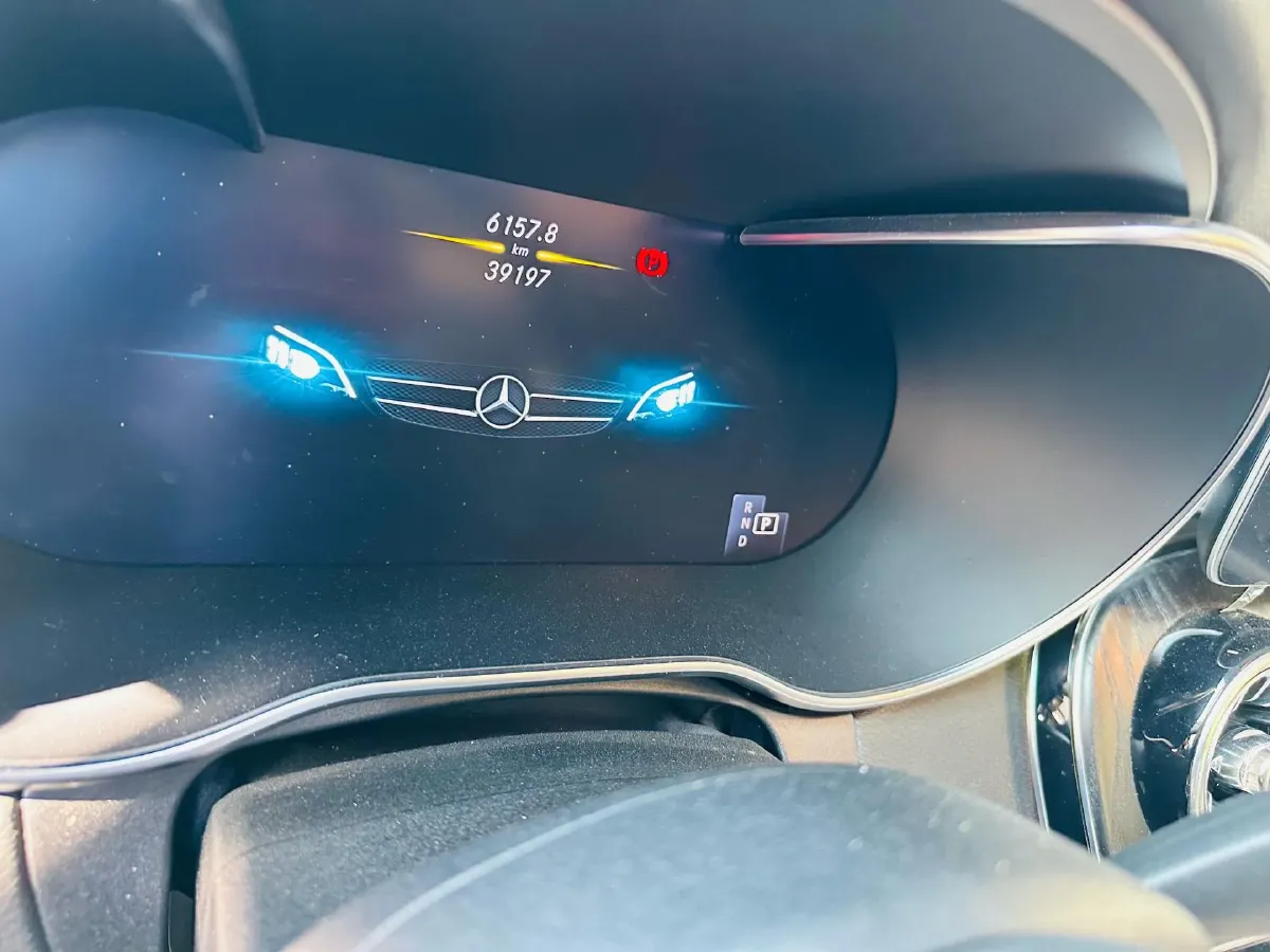 2021 Mercedes-Benz C Class 1.5T 184HP L4 9AT,autocango,china used car exporter,china ev exporter,chinese used car exporter,chinese used ev exporter