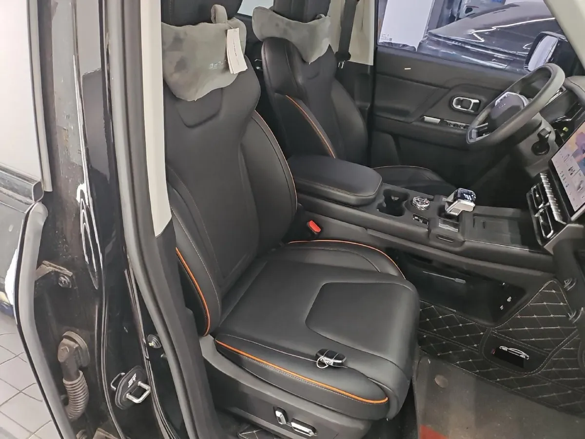 2025 Jetour ShanHai T1 1.5T 156HP L4 1DHT PHEV,autocango,china used car exporter,china ev exporter,chinese used car exporter,chinese used ev exporter