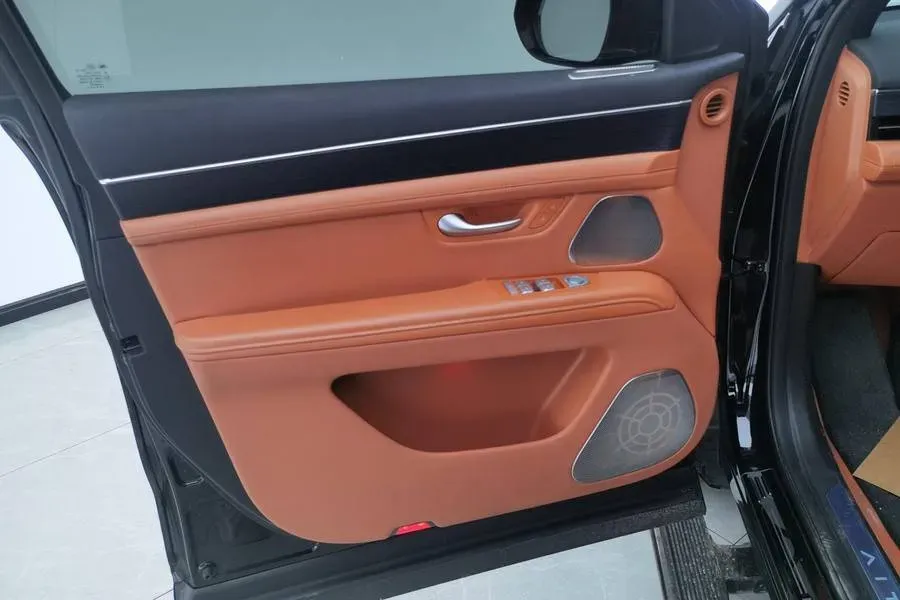 2024 AITO AITO M7 1.5T 152HP L4 REEV 38.5KWH,autocango,china used car exporter,china ev exporter,chinese used car exporter,chinese used ev exporter