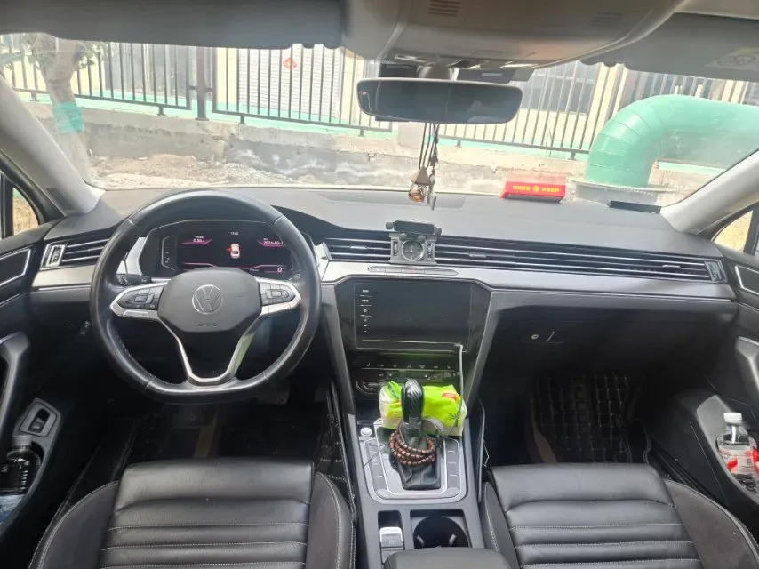 2020 Volkswagen Magotan 2.0T 186HP L4 7DCT,autocango,china used car exporter,china ev exporter,chinese used car exporter,chinese used ev exporter