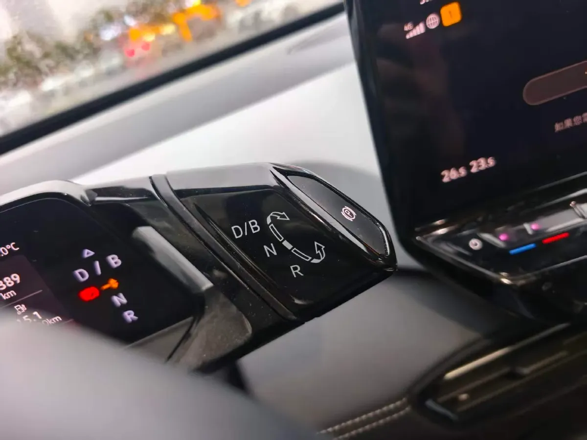 2024 Volkswagen ID.3 BEV 52.8KWH,autocango,china used car exporter,china ev exporter,chinese used car exporter,chinese used ev exporter