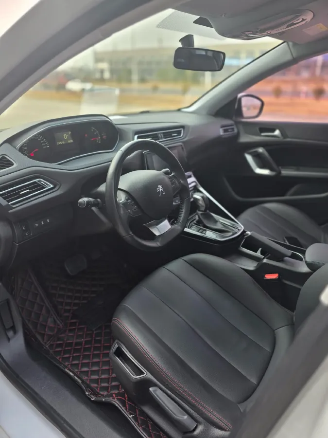 2016 Peugeot 308 1.6L 117HP L4 6AT,autocango,china used car exporter,china ev exporter,chinese used car exporter,chinese used ev exporter