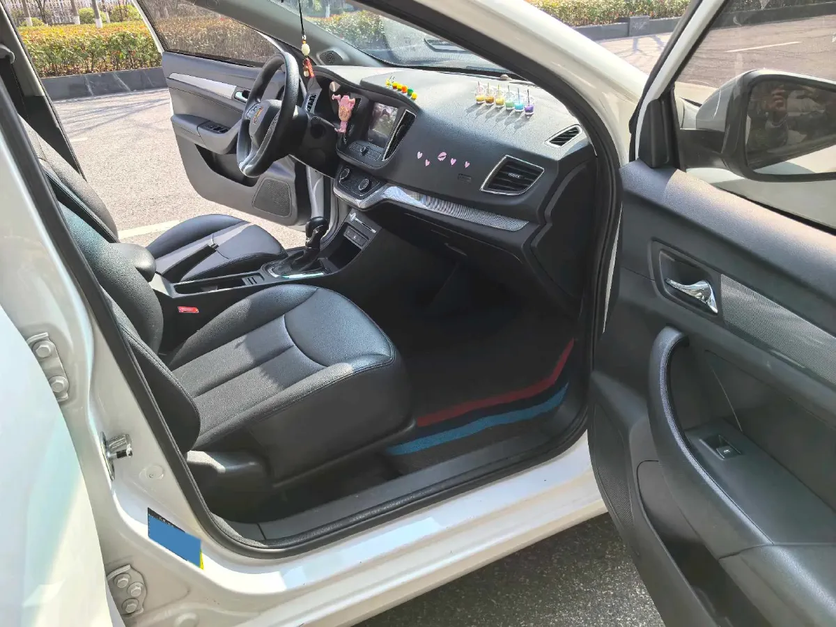 2018 Roewe 360 1.5L 116HP L4 4AT,autocango,china used car exporter,china ev exporter,chinese used car exporter,chinese used ev exporter