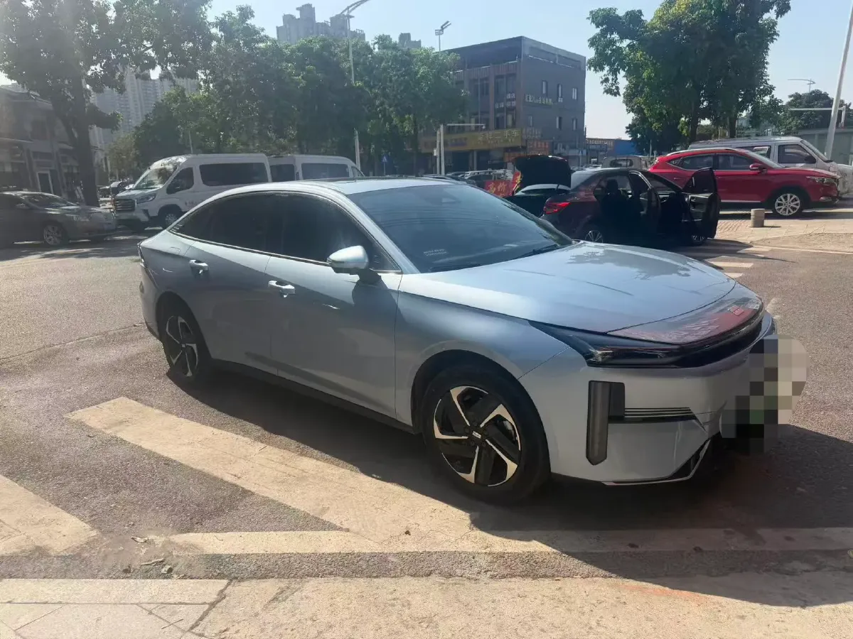 2025 BYD Sea Lion 05 DM-i 1.5L 101HP L4 E-CVT PHEV 12.9KWH,autocango,china used car exporter,china ev exporter,chinese used car exporter,chinese used ev exporter