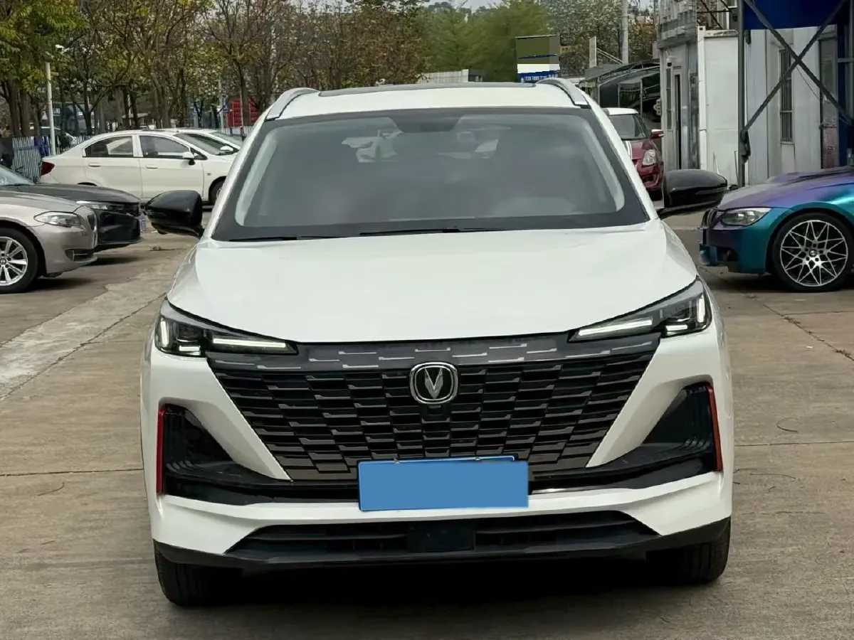 2022 ChangAn CS55 Plus 1.5T 180HP L4 7DCT,autocango,china used car exporter,china ev exporter,chinese used car exporter,chinese used ev exporter