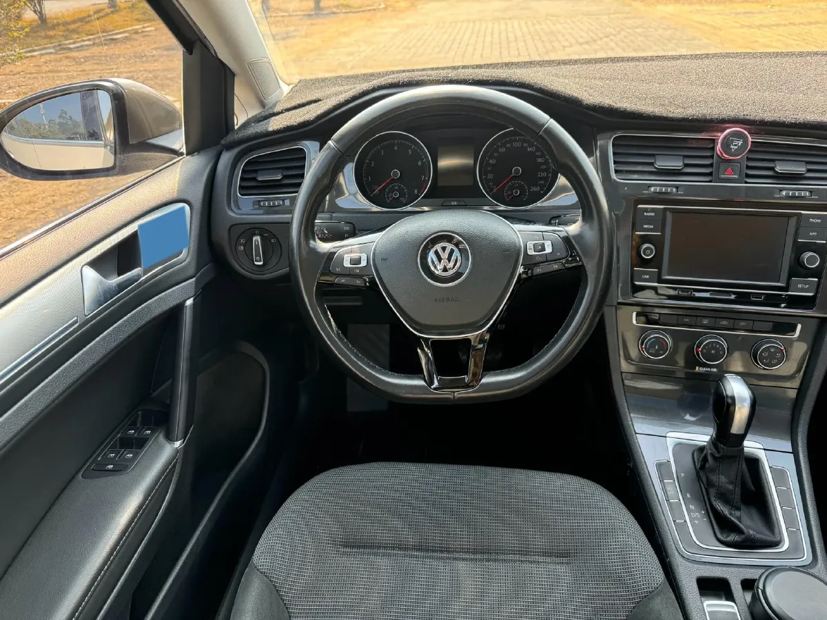2018 Volkswagen Golf 1.4T 131HP L4 7DCT,autocango,china used car exporter,china ev exporter,chinese used car exporter,chinese used ev exporter