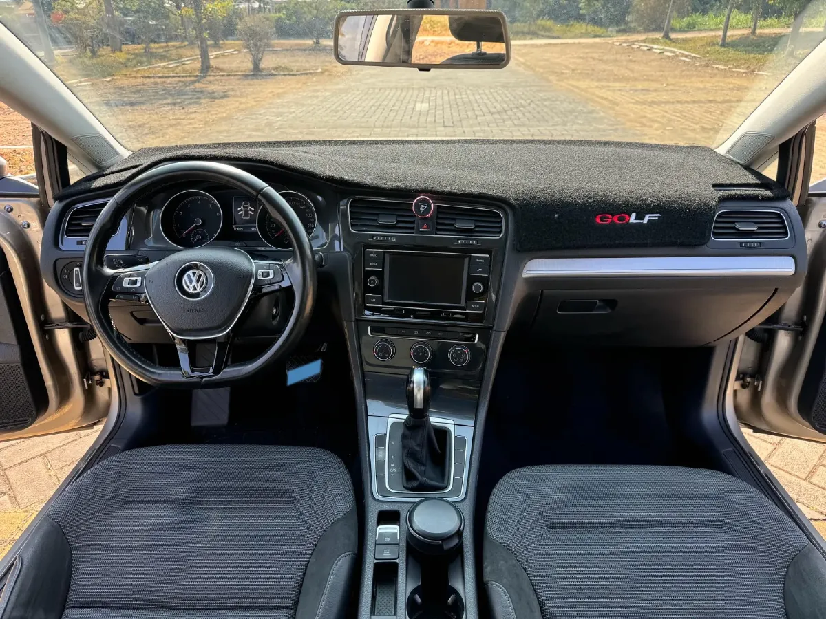 2018 Volkswagen Golf 1.4T 131HP L4 7DCT,autocango,china used car exporter,china ev exporter,chinese used car exporter,chinese used ev exporter