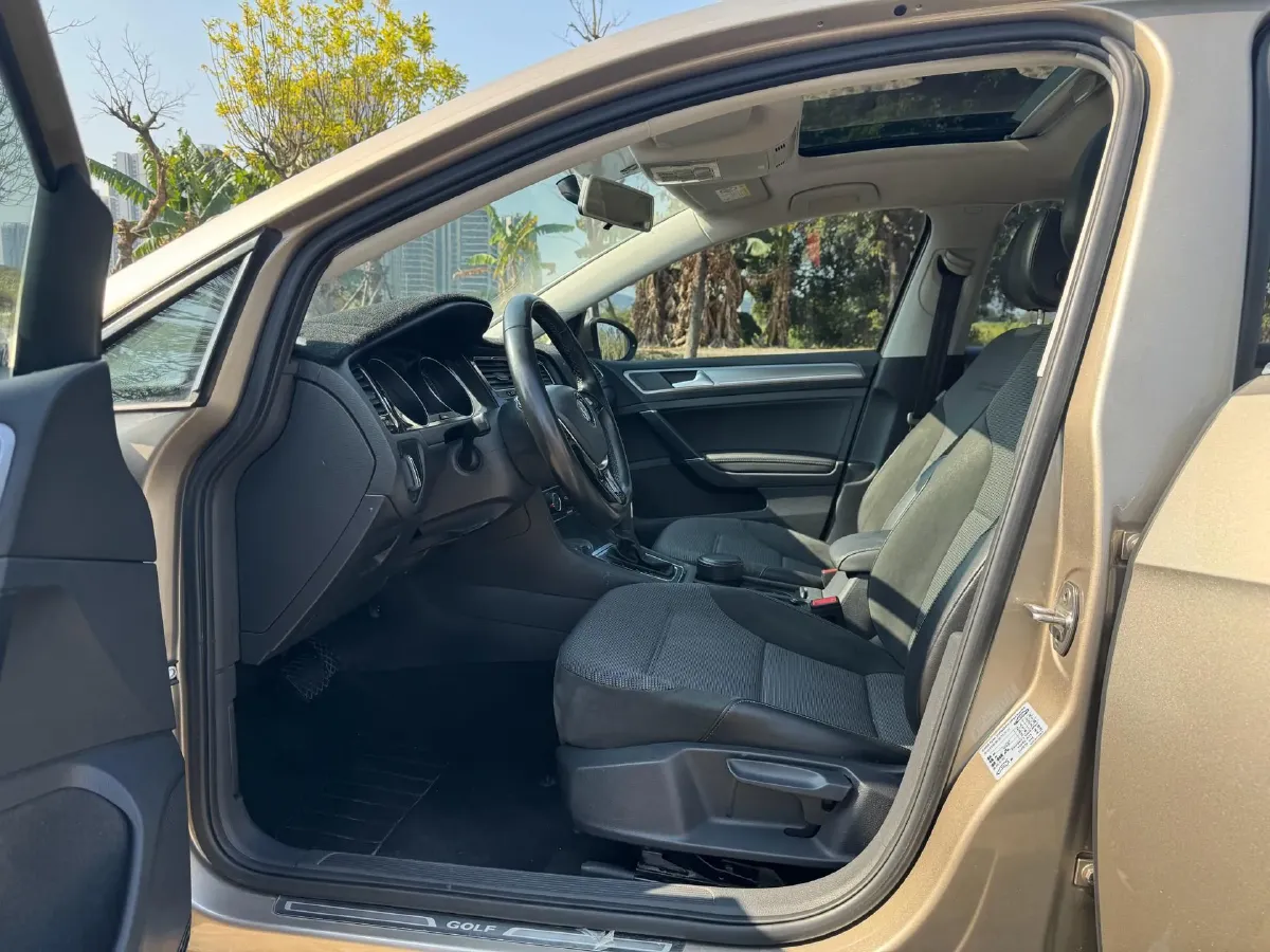 2018 Volkswagen Golf 1.4T 131HP L4 7DCT,autocango,china used car exporter,china ev exporter,chinese used car exporter,chinese used ev exporter