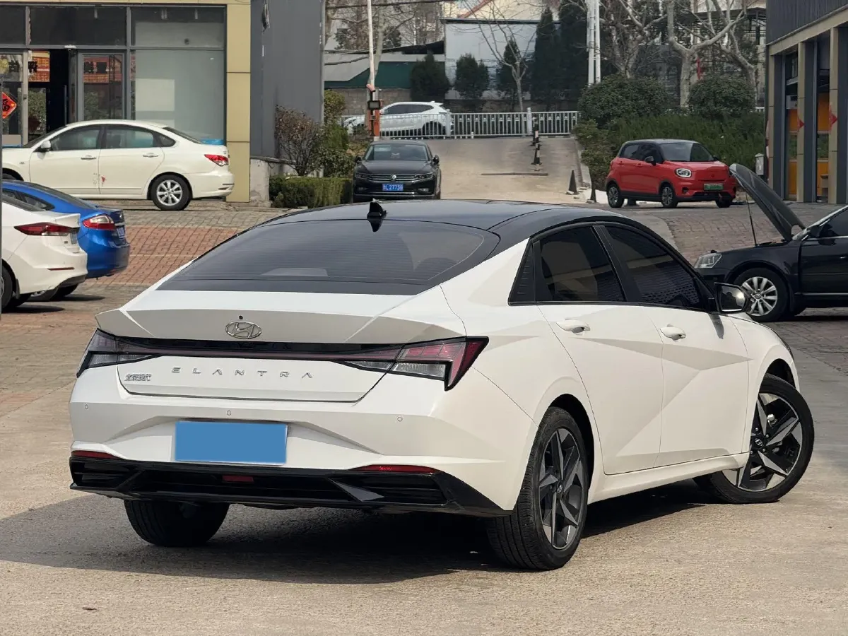2021 Hyundai Elantra 1.5L 115HP L4 CVT,autocango,china used car exporter,china ev exporter,chinese used car exporter,chinese used ev exporter