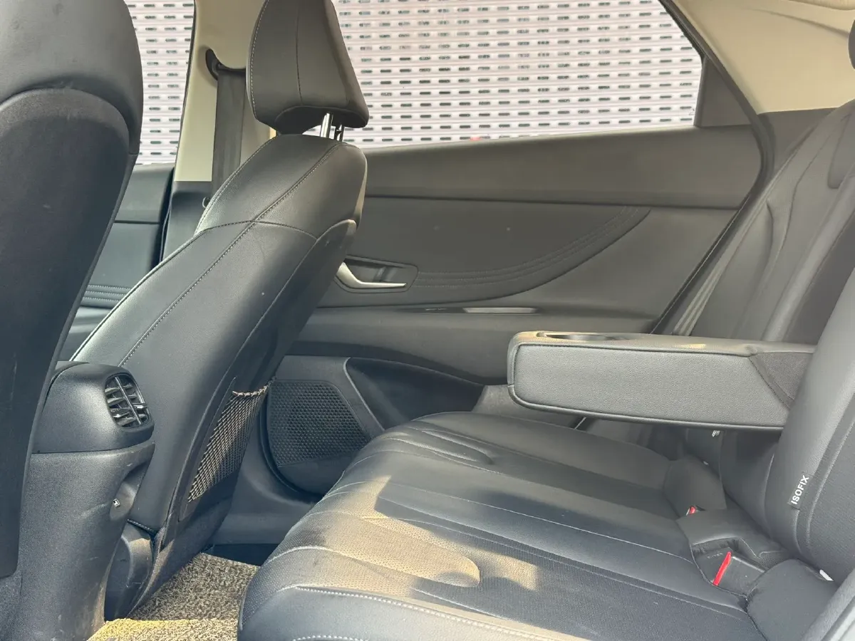 2021 Hyundai Elantra 1.5L 115HP L4 CVT,autocango,china used car exporter,china ev exporter,chinese used car exporter,chinese used ev exporter