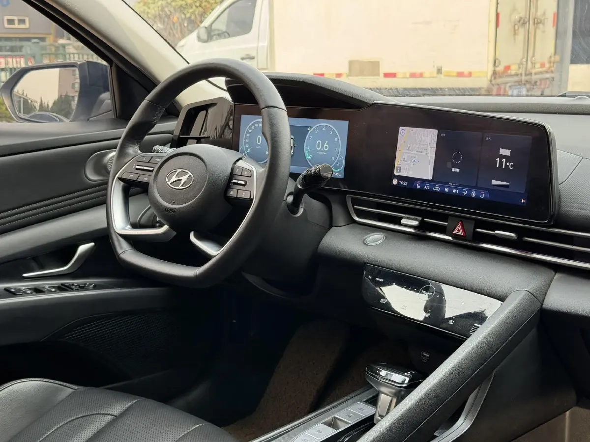 2021 Hyundai Elantra 1.5L 115HP L4 CVT,autocango,china used car exporter,china ev exporter,chinese used car exporter,chinese used ev exporter