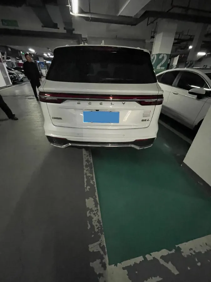 2021 Geely Monjaro 2.0T 218HP L4 7DCT,autocango,china used car exporter,china ev exporter,chinese used car exporter,chinese used ev exporter