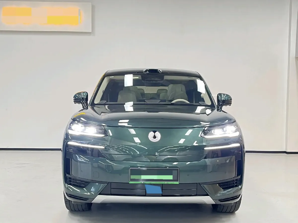 2025 Denza DenzaN9 2.0T 207HP L4 E-CVT PHEV,autocango,china used car exporter,china ev exporter,chinese used car exporter,chinese used ev exporter