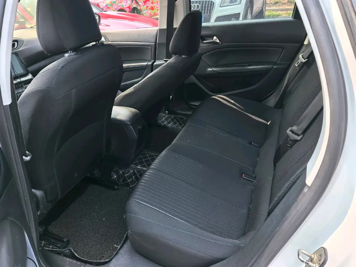 2016 Peugeot 308 1.6L 117HP L4 6AT,autocango,china used car exporter,china ev exporter,chinese used car exporter,chinese used ev exporter