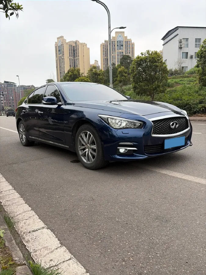 2016 Infiniti Q50L 2.0T 211HP L4 7AT,autocango,china used car exporter,china ev exporter,chinese used car exporter,chinese used ev exporter