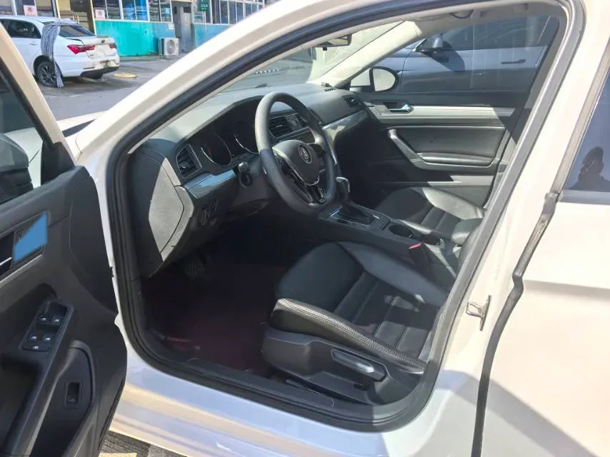 2018 Volkswagen Lamando 1.4T 131HP L4 7DCT,autocango,china used car exporter,china ev exporter,chinese used car exporter,chinese used ev exporter