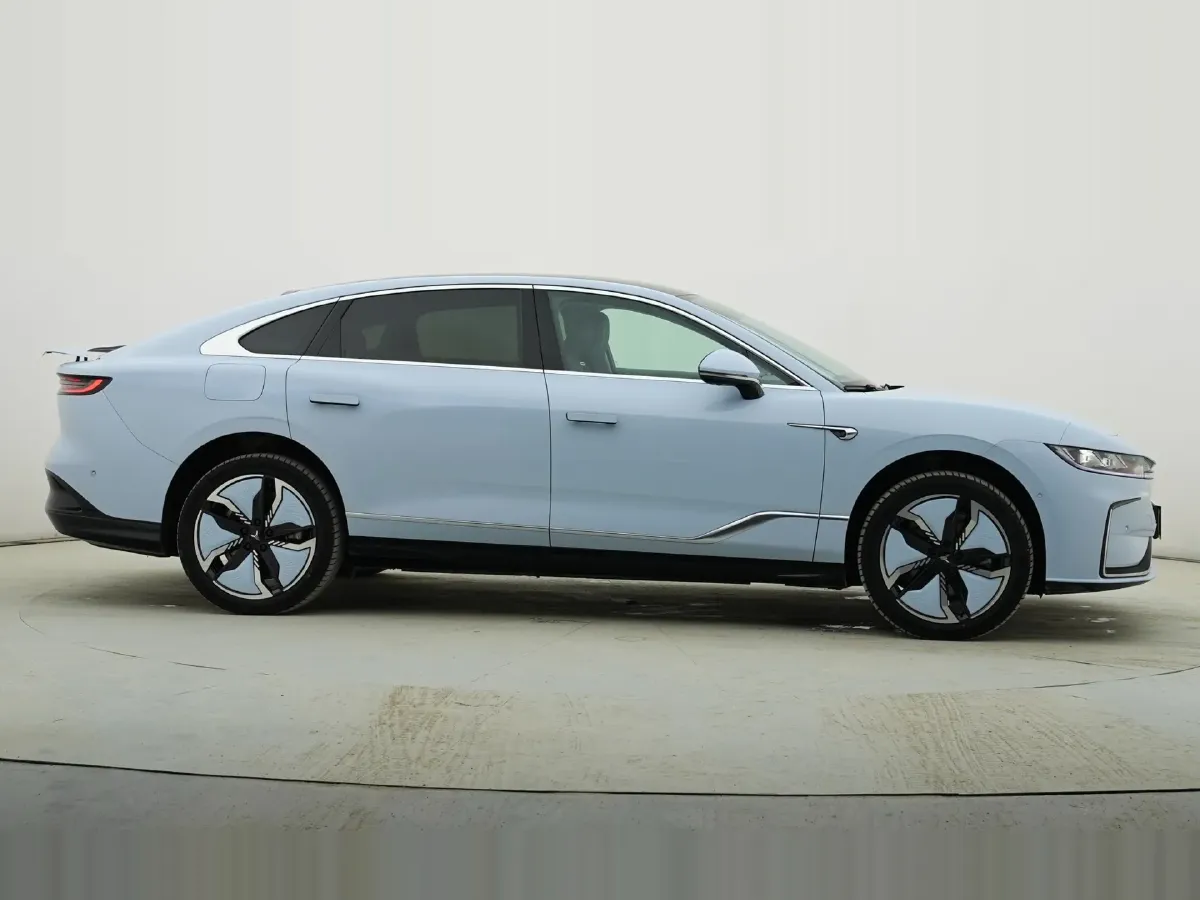 2023 Voyah ZhuiGuang BEV 82.11KWH,autocango,china used car exporter,china ev exporter,chinese used car exporter,chinese used ev exporter