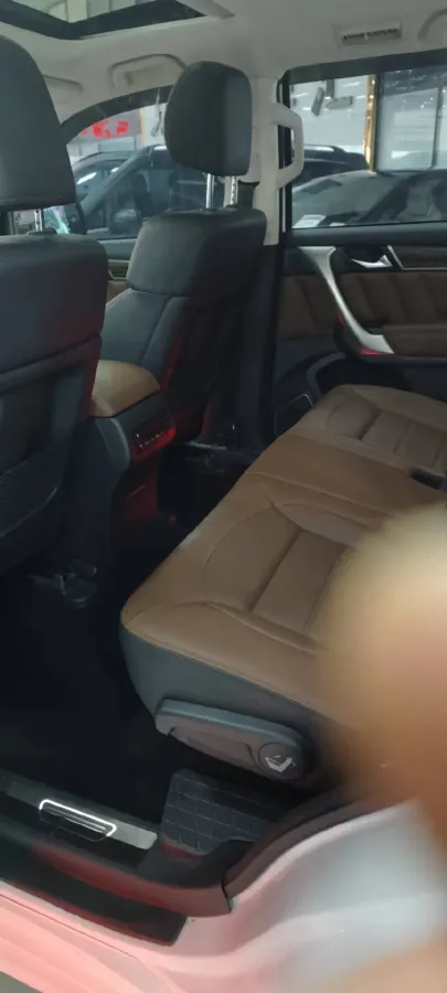 2017 Haval H9 2.0T 252HP L4 8AT,autocango,china used car exporter,china ev exporter,chinese used car exporter,chinese used ev exporter