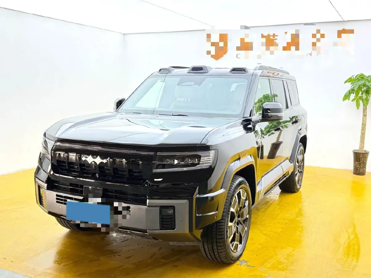 2025 FangChengBao Bao 8 2.0T 245HP L4 E-CVT PHEV 36.8KWH,autocango,china used car exporter,china ev exporter,chinese used car exporter,chinese used ev exporter