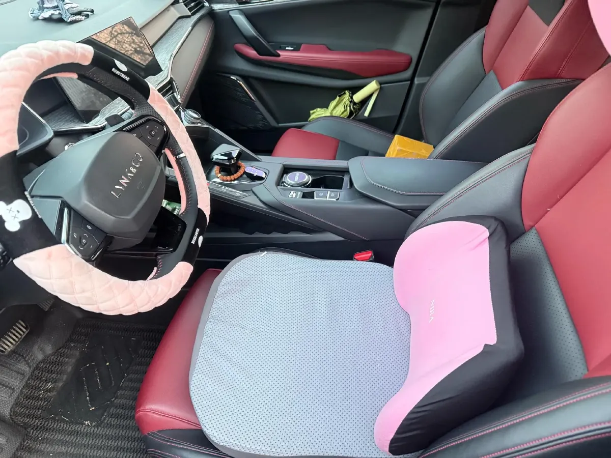 2020 LYNK&CO 06 1.5T 177HP L3 7DCT,autocango,china used car exporter,china ev exporter,chinese used car exporter,chinese used ev exporter