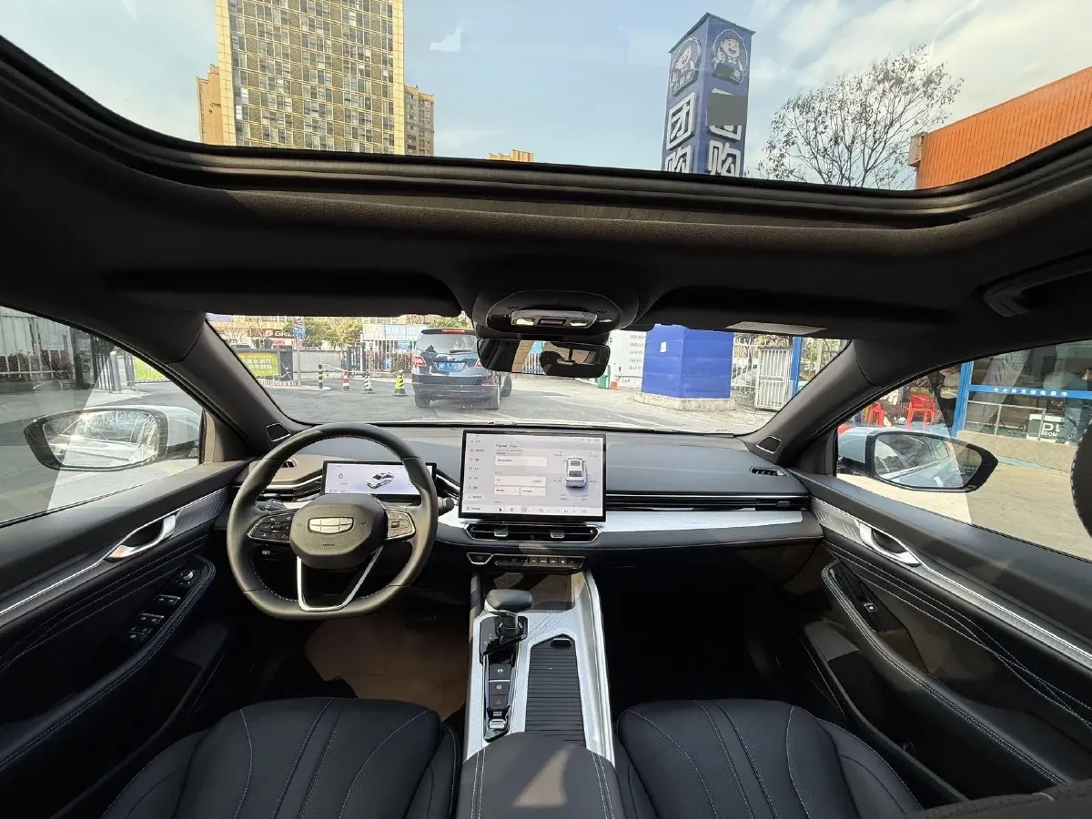 2023 Geely Preface 1.5T 181HP L4 7DCT,autocango,china used car exporter,china ev exporter,chinese used car exporter,chinese used ev exporter