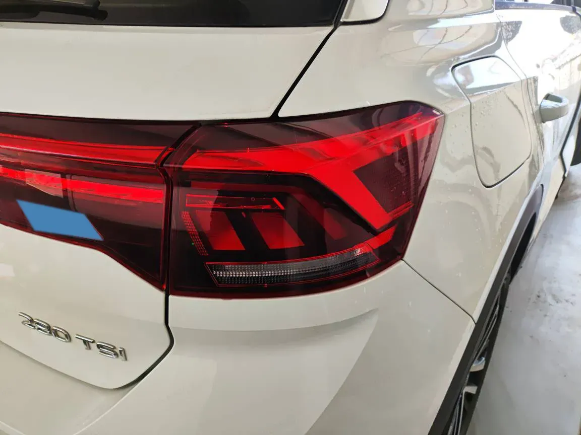 2022 Volkswagen T-Roc 1.4T 150HP L4 7DCT,autocango,china used car exporter,china ev exporter,chinese used car exporter,chinese used ev exporter