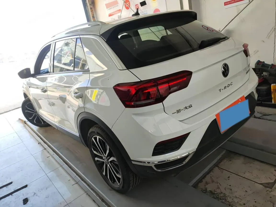 2022 Volkswagen T-Roc 1.4T 150HP L4 7DCT,autocango,china used car exporter,china ev exporter,chinese used car exporter,chinese used ev exporter