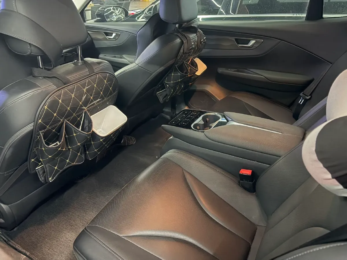 2021 HongQi E-QM5 BEV 54KWH,autocango,china used car exporter,china ev exporter,chinese used car exporter,chinese used ev exporter