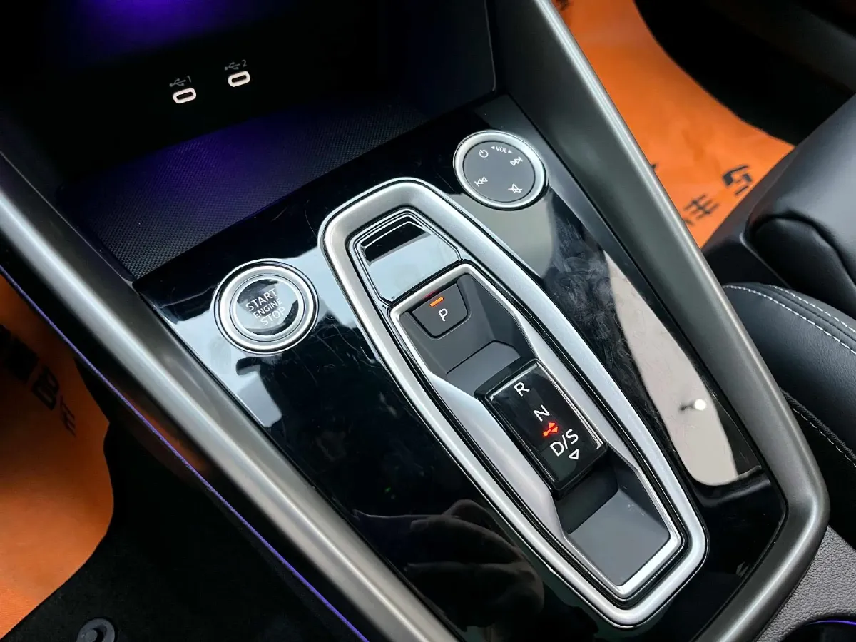 2025 Audi A3 1.5T 160HP L4 7DCT,autocango,china used car exporter,china ev exporter,chinese used car exporter,chinese used ev exporter