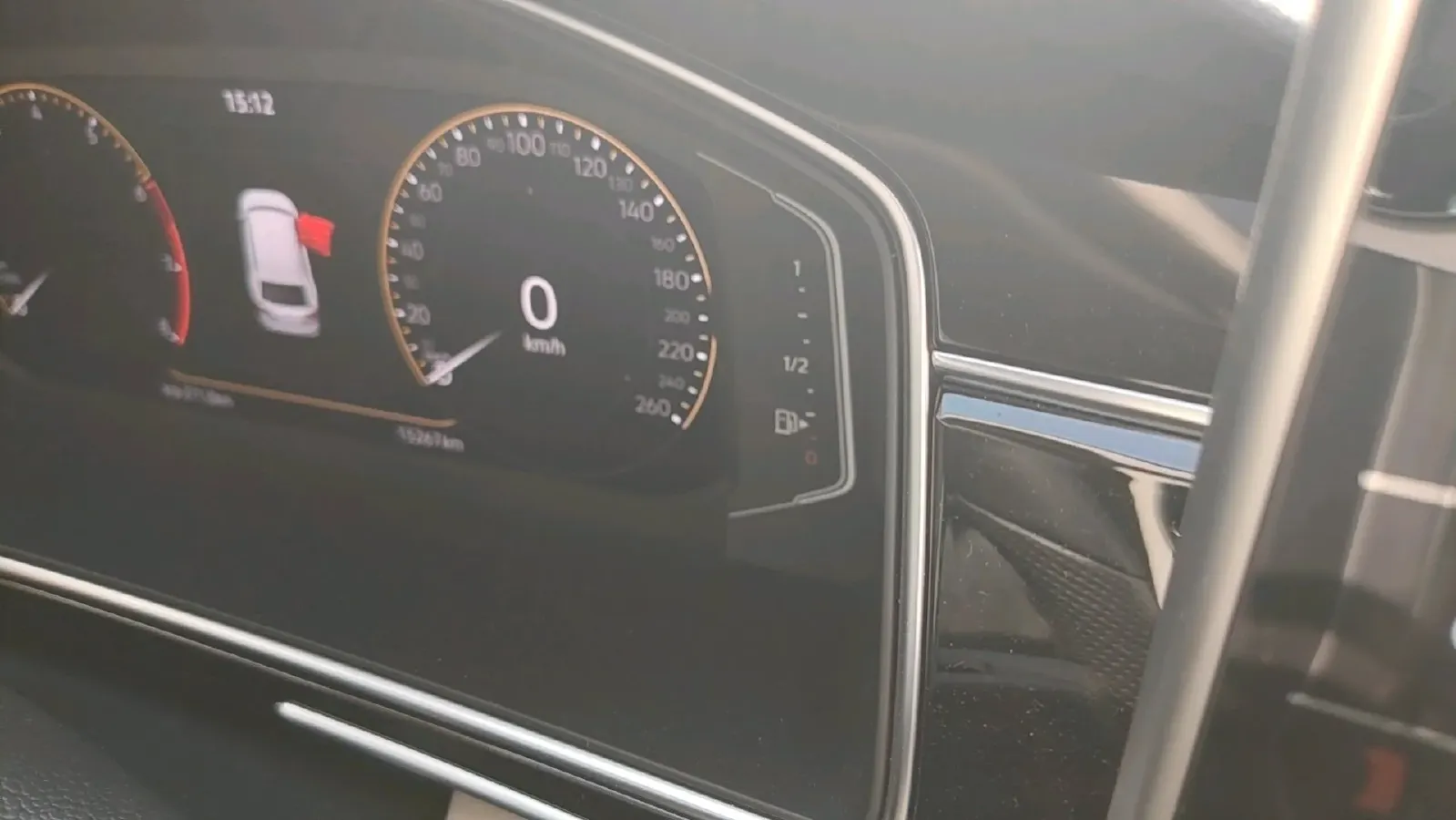 2023 Volkswagen Tiguan L 2.0T 186HP L4 7DCT,autocango,china used car exporter,china ev exporter,chinese used car exporter,chinese used ev exporter