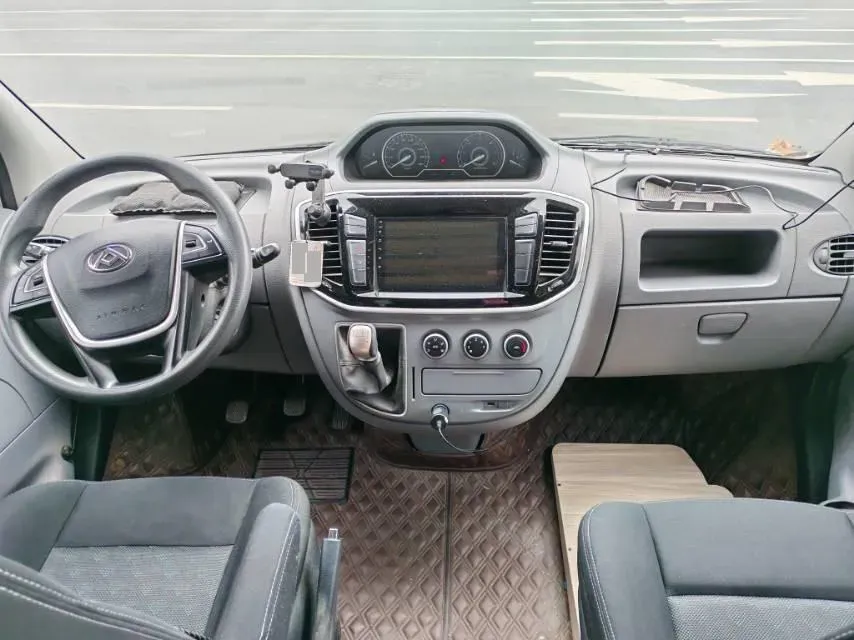 2019 JAC T8 2.0T 190HP L4 6MT,autocango,china used car exporter,china ev exporter,chinese used car exporter,chinese used ev exporter