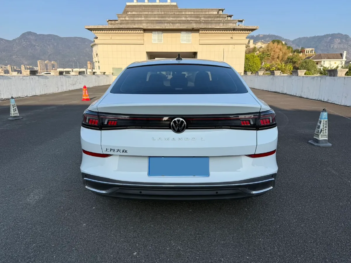 2024 Volkswagen Lamando 1.4T 150HP L4 7DCT,autocango,china used car exporter,china ev exporter,chinese used car exporter,chinese used ev exporter