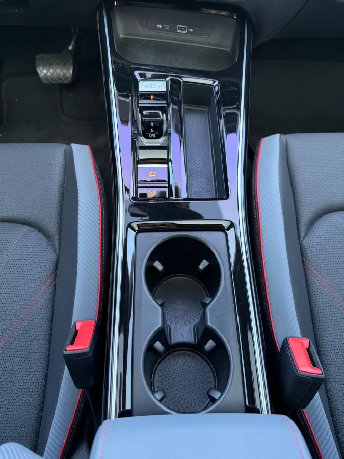 2024 Volkswagen Lamando 1.4T 150HP L4 7DCT,autocango,china used car exporter,china ev exporter,chinese used car exporter,chinese used ev exporter