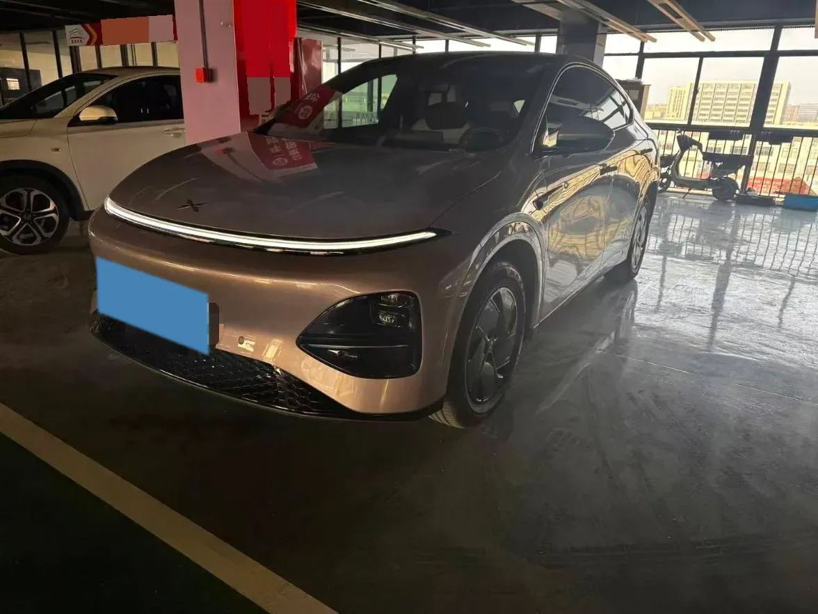 2025 Xpeng G6 BEV 68.5KWH,autocango,china used car exporter,china ev exporter,chinese used car exporter,chinese used ev exporter