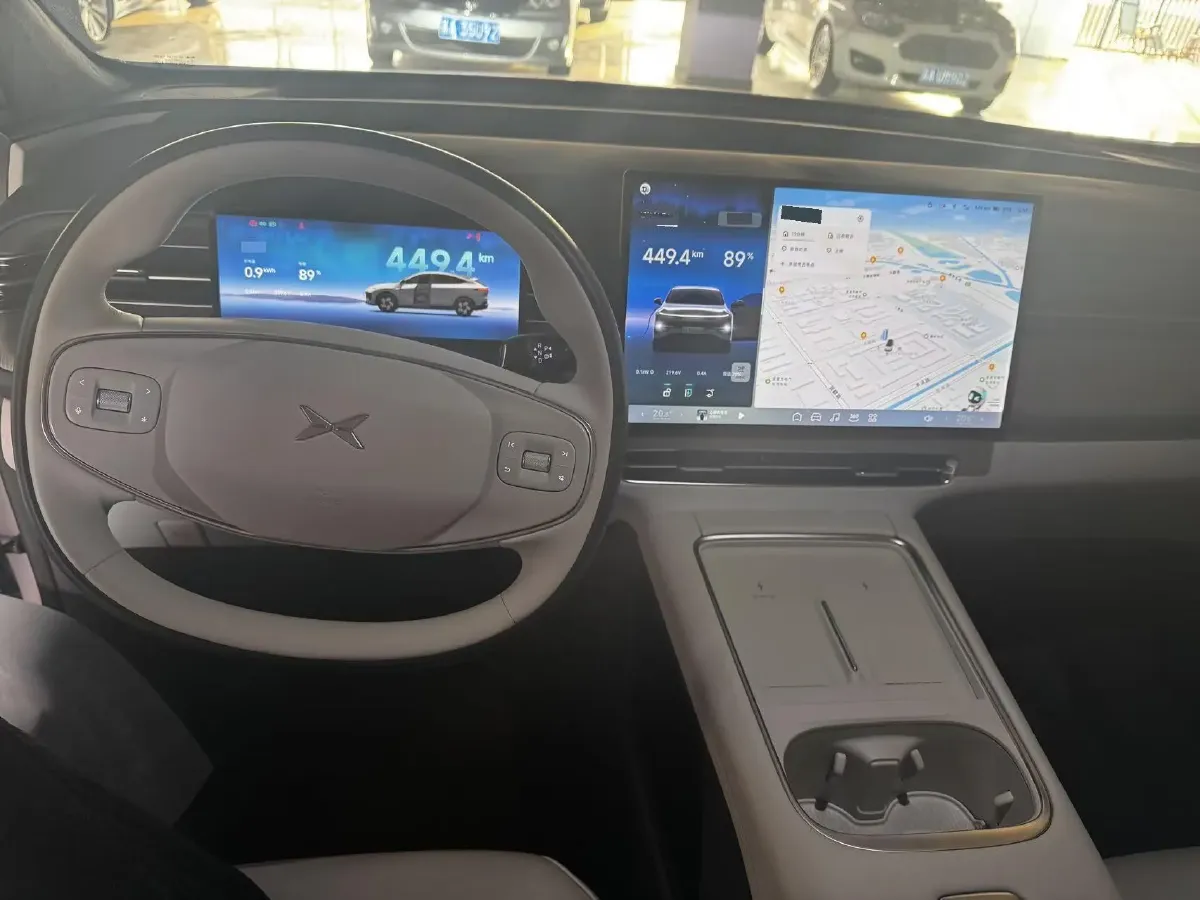 2025 Xpeng G6 BEV 68.5KWH,autocango,china used car exporter,china ev exporter,chinese used car exporter,chinese used ev exporter