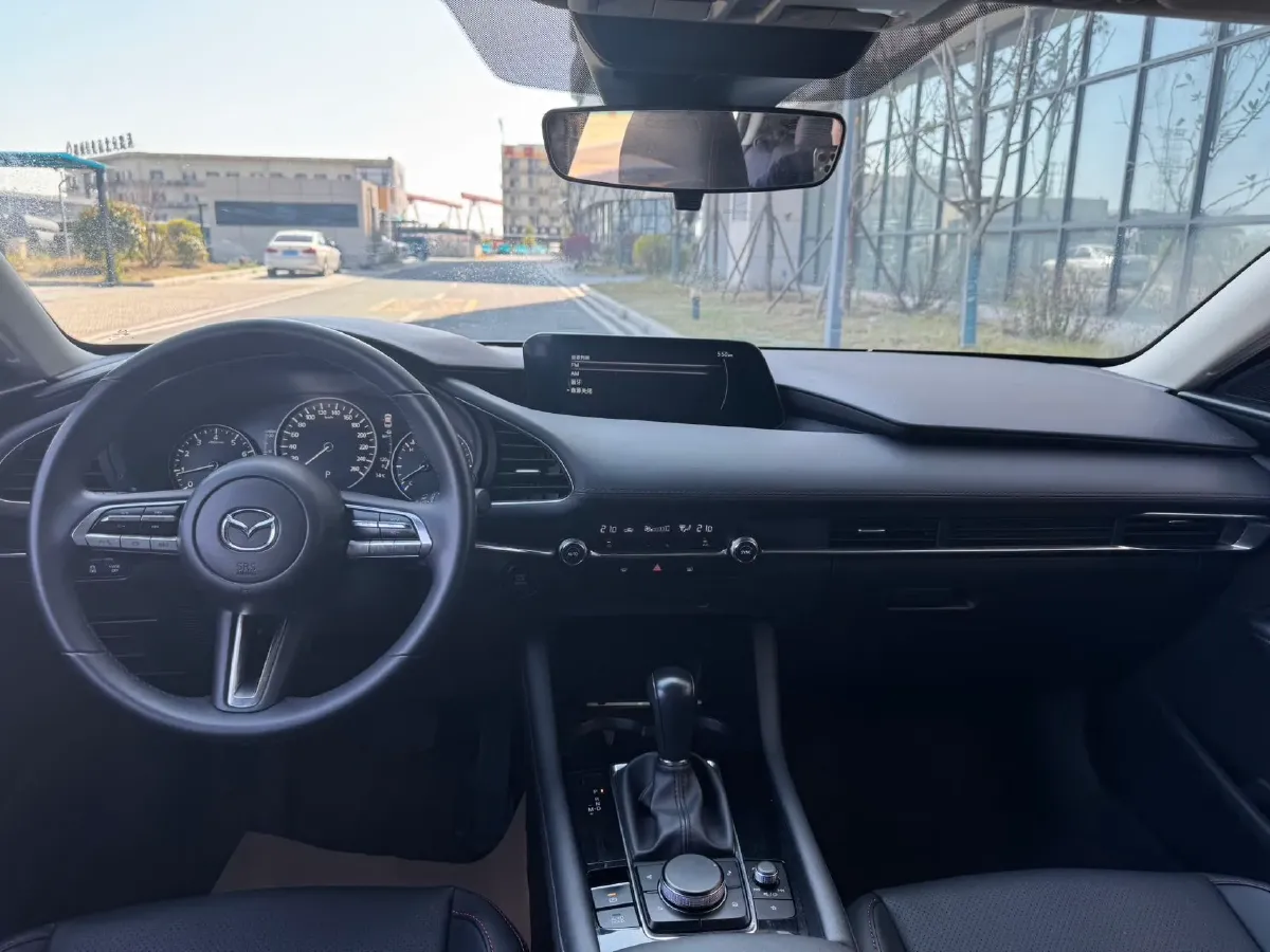 2022 Mazda 3 Axela 2.0L 158HP L4 6AT,autocango,china used car exporter,china ev exporter,chinese used car exporter,chinese used ev exporter