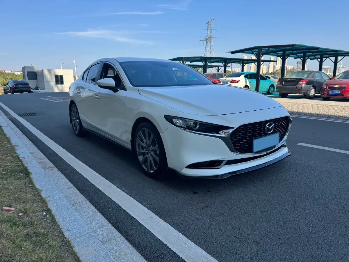 2022 Mazda 3 Axela 2.0L 158HP L4 6AT,autocango,china used car exporter,china ev exporter,chinese used car exporter,chinese used ev exporter