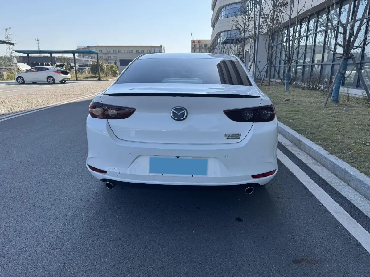 2022 Mazda 3 Axela 2.0L 158HP L4 6AT,autocango,china used car exporter,china ev exporter,chinese used car exporter,chinese used ev exporter