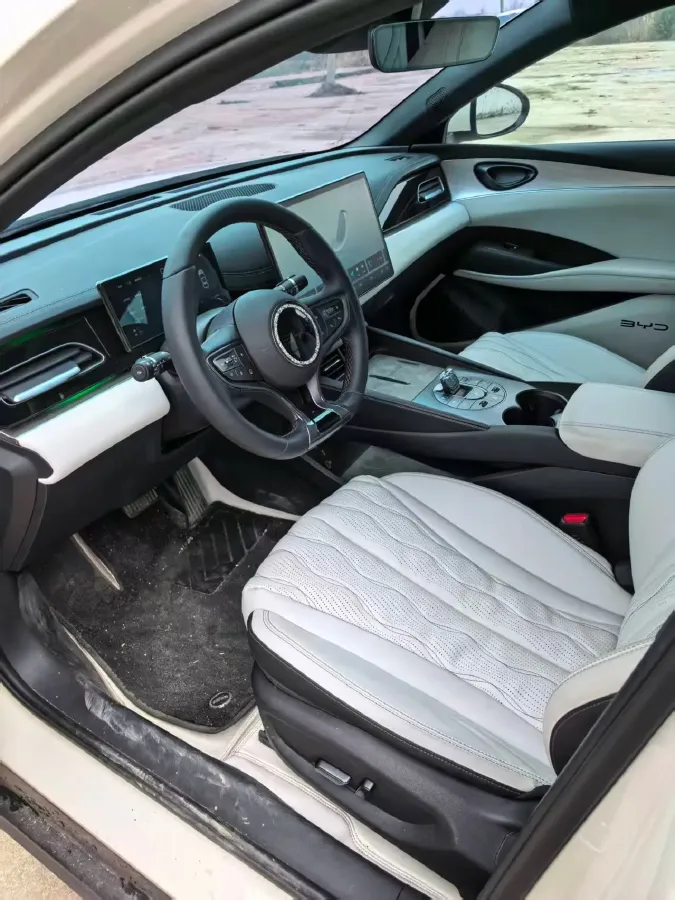 2025 BYD Seal 06 1.5L 101HP L4 E-CVT PHEV 15.87KWH,autocango,china used car exporter,china ev exporter,chinese used car exporter,chinese used ev exporter